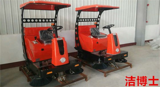 潔博士掃地車(chē)1500 潔博士掃地車(chē)1500