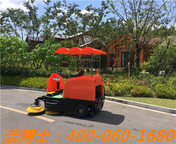 潔博士電動(dòng)清掃車客戶案例—鳳凰谷天瀾度假中心 潔博士電動(dòng)清掃車客戶案例—鳳凰谷天瀾度假中心