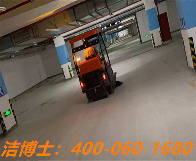 潔博士電動(dòng)清掃車(chē)用戶案例——香河森雅保潔服務(wù)有限公司