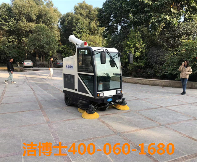 潔博士駕駛掃地機客戶案例-廣西兄弟路標涂料有限公司 潔博士駕駛掃地機客戶案例-廣西兄弟路標涂料有限公司